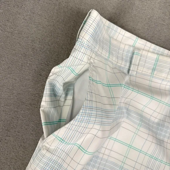 Nike Golf Shorts Mens 40 White Bermuda Plaid Stretch Performance Long 11” Inseam - Picture 7 of 13